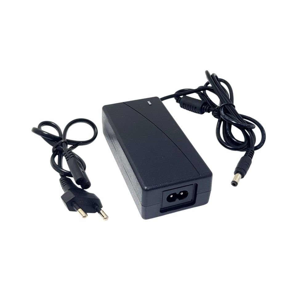 WellPower 12Volt 3Amper Plastik Kasa Adaptör 5.5x2.5mm Jak Fişli
