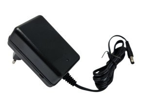 Sertec BCRW1000 6V/12V 1A Kademeli Batarya ve Akü Şarj Adaptörü