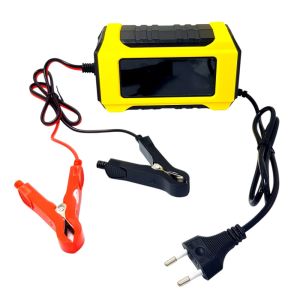 Ucomen UC-C120501B Sarı 12Volt 6Amper Lcd Göstergeli Akıllı Akü Şarj Cihazı