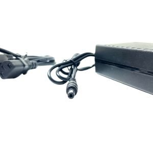 Class 24Volt 5Amper Plastik Kasa Adaptör