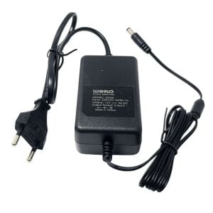 Weko 12Volt 3Amper Plastik Kasa Masa Üstü Adaptör 5.5x2.5mm Jak Fişli