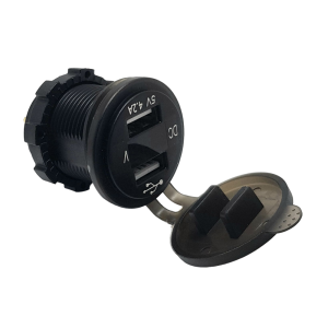 Powermaster Pano Tipi Voltmetreli 2'li USB Giriş 5v 1A / Çıkış 5V 2.1A Kulaksız (IC-266D)