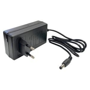 Hightek 12Volt 5Amper Priz Tipi Plastik Adaptör 5.5x2.5mm Jak Fişli