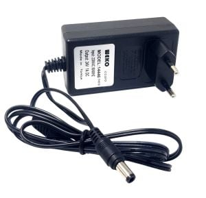 Weko 24Volt 1Amper Plastik Kasa Priz Tipi Adaptör 5.5x2.5mm Uçlu