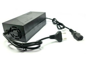 electroon 24Volt 20Amper Elektrikli Bisiklet Şarj Cihazı 24V 20A