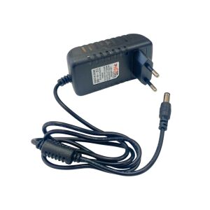Hightek 12Volt 5Amper Priz Tipi Adaptör 5.5x2.5mm Jak Fişli